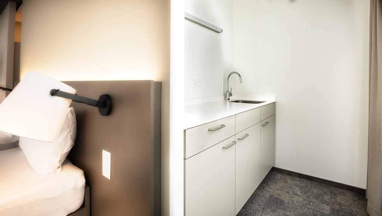 B_Smart Motel Landquart Luaran gambar